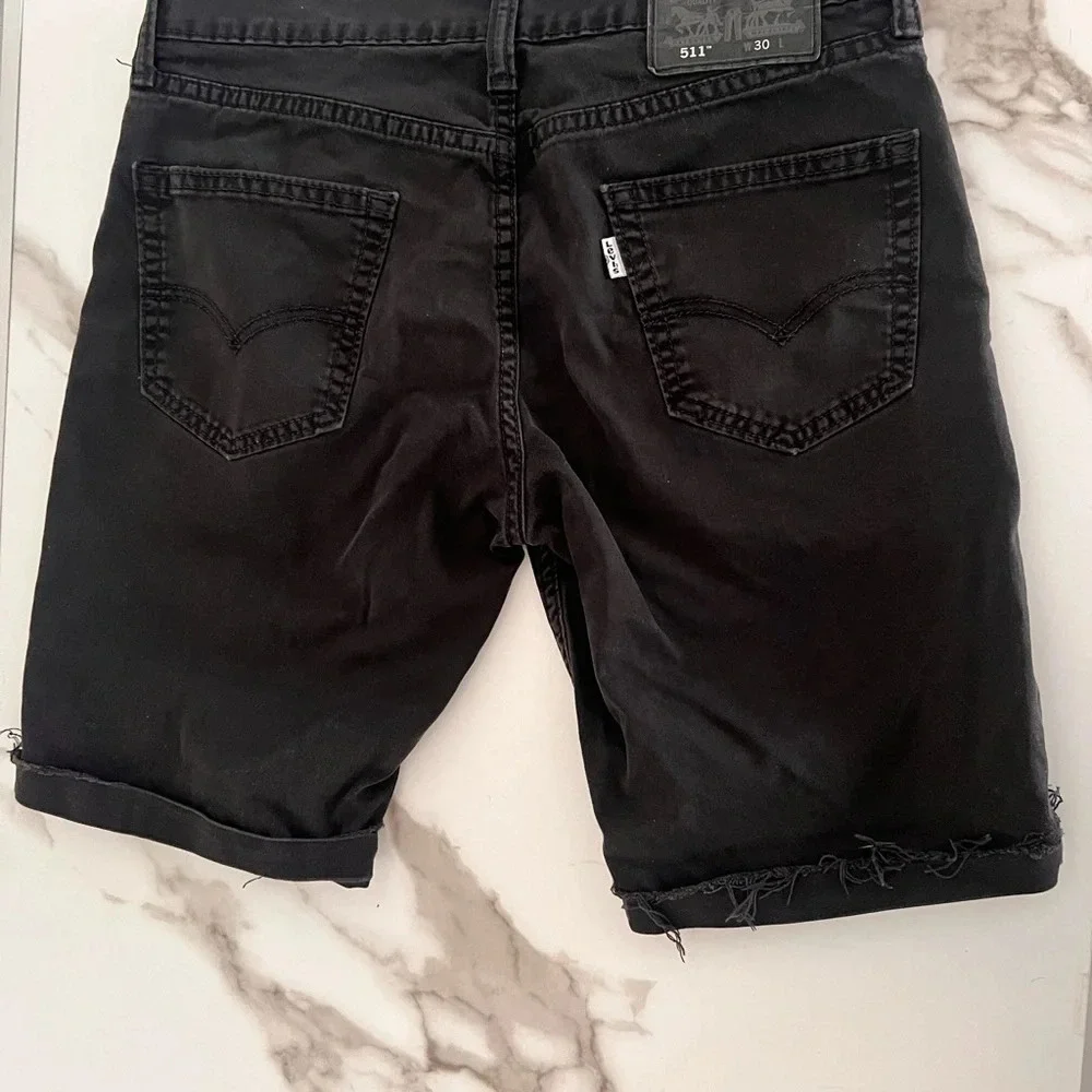 Levi’s‎ Mens size W 30 511 black denim washed out look cut off skater shorts
